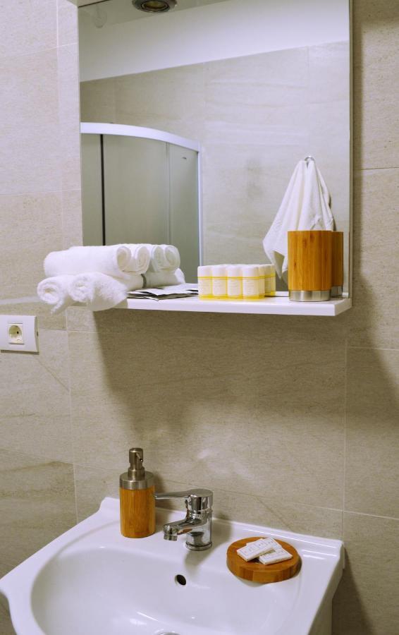 Cc Belle Studio Apartment นาโวดาริ ภายนอก รูปภาพ